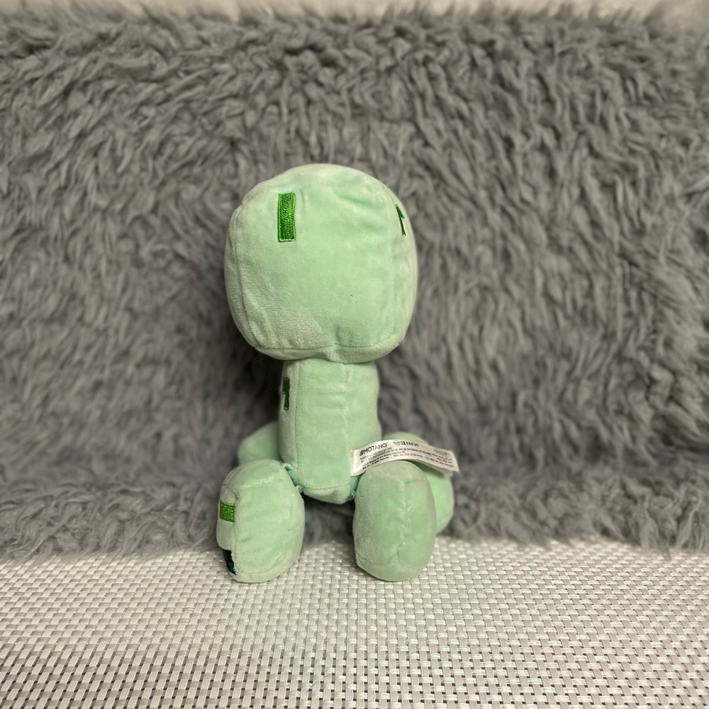 Minecraft Creeper plush EUC - Picture 2 of 6